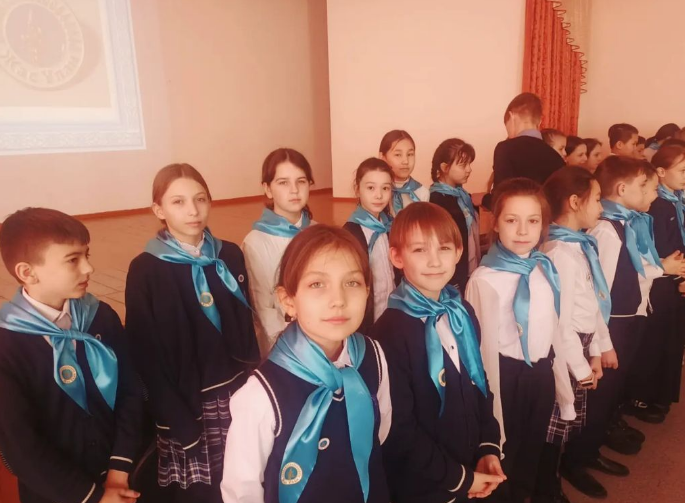 Торжественное посвящение в ряды Жас Ұлан и Жас Қыран