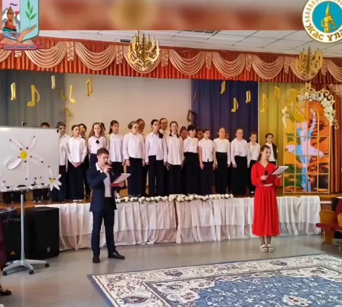 7 марта в школе-гимназии №10 состоялся праздничный концерт, посвященный Международному женскому дню - 8 марта.
